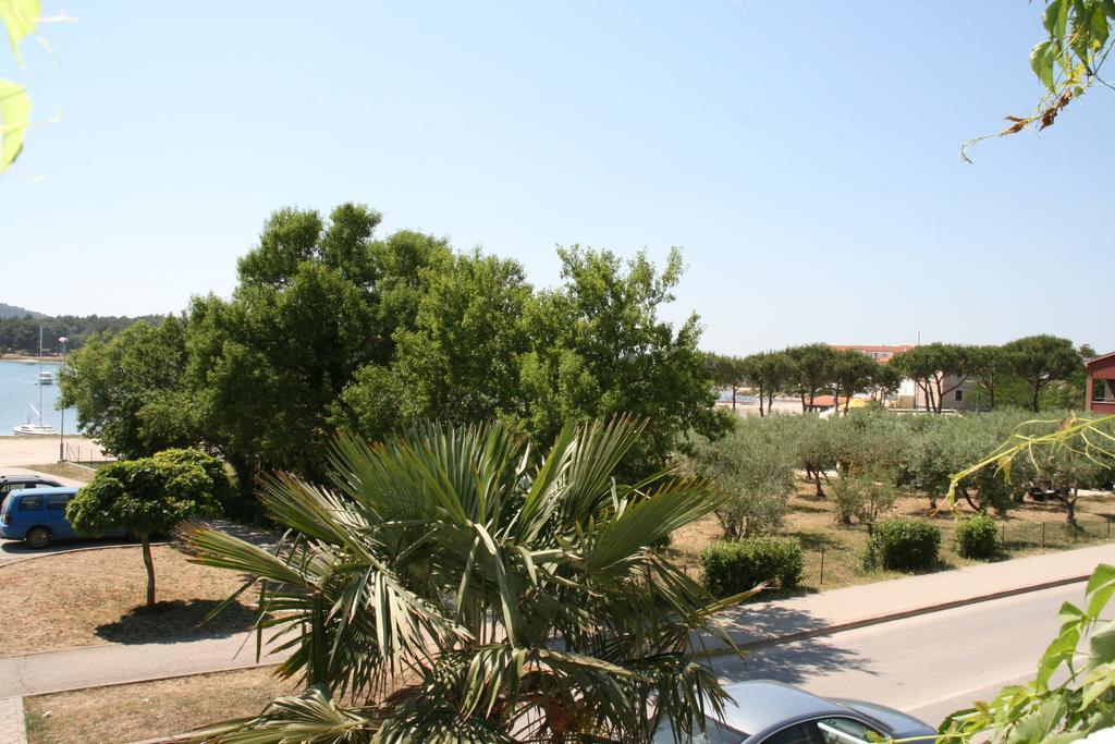 Bed & Breakfast La Fontana Medulin Ruang foto