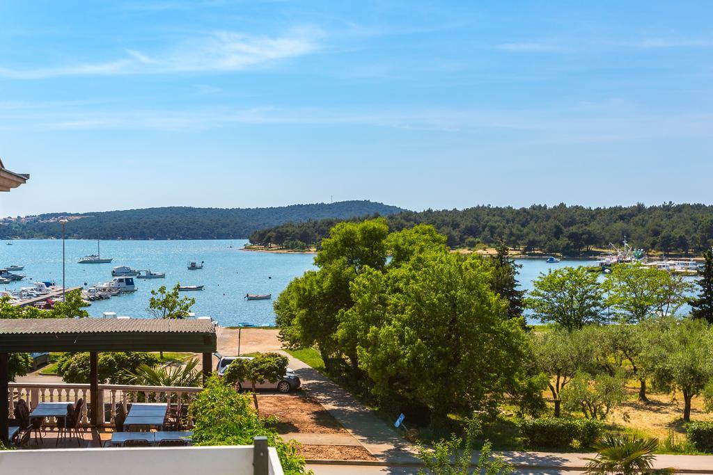 Bed & Breakfast La Fontana Medulin Bagian luar foto