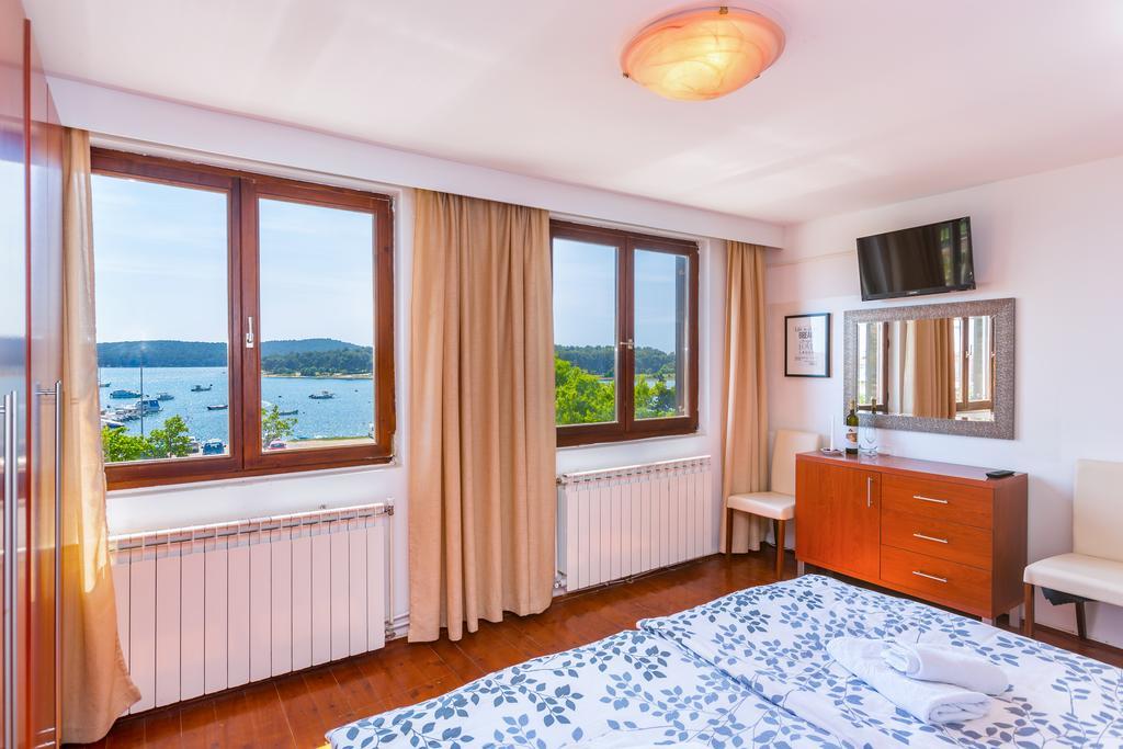 Bed & Breakfast La Fontana Medulin Bagian luar foto